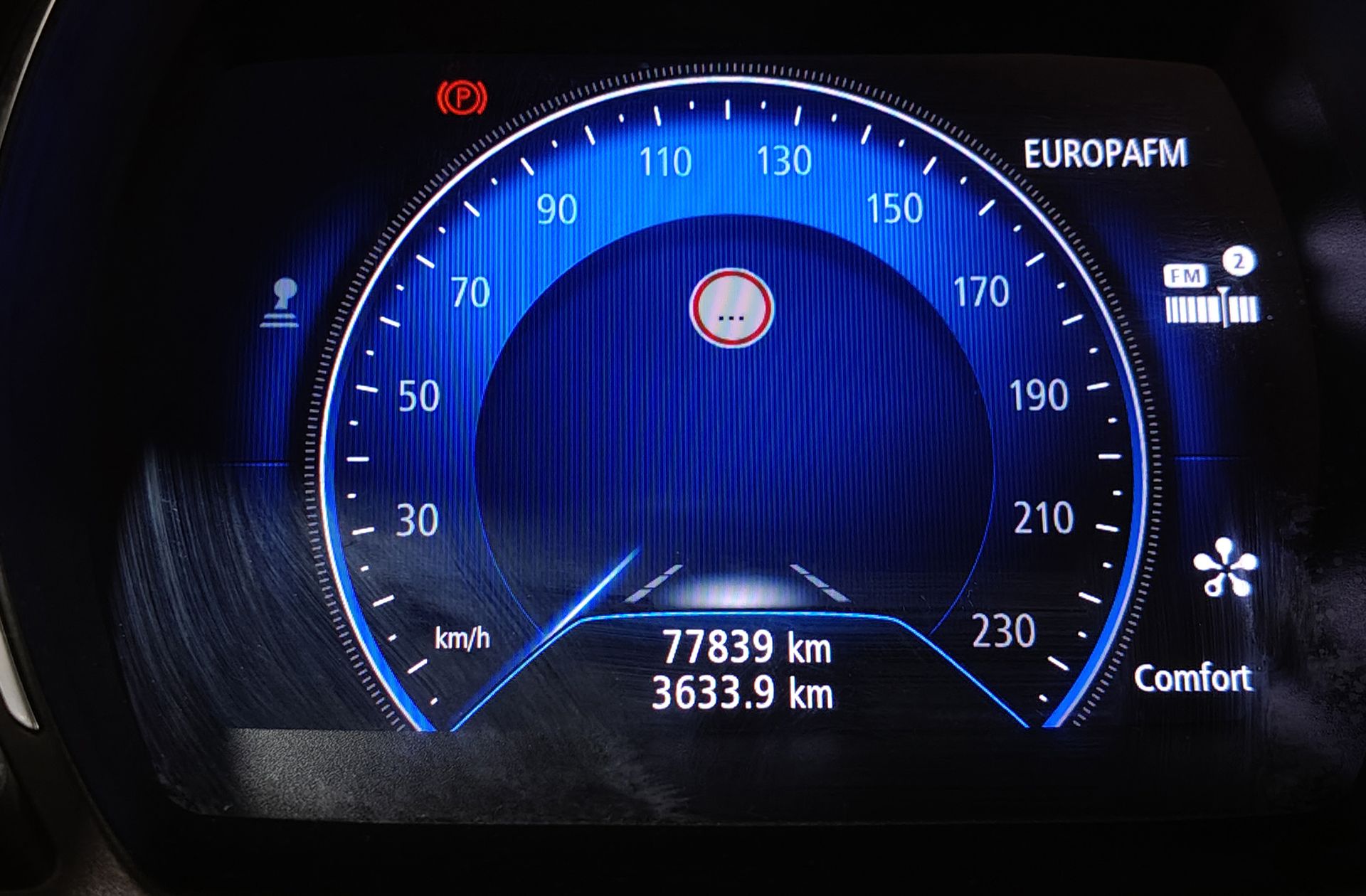 Renault Scénic Zen Energy dCi - foto 9