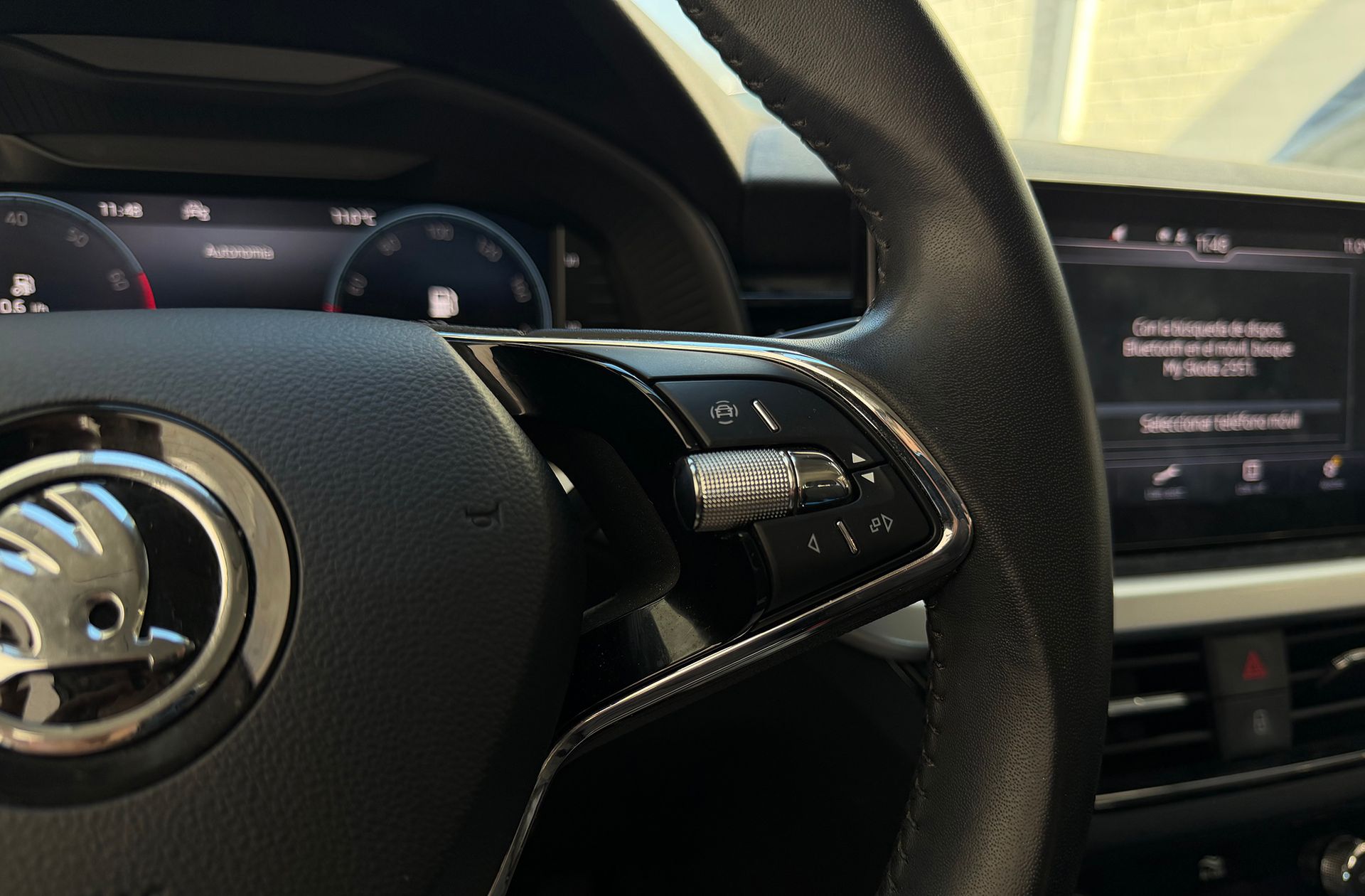 Škoda Kamiq 1.0 TSI Ambition - foto 25