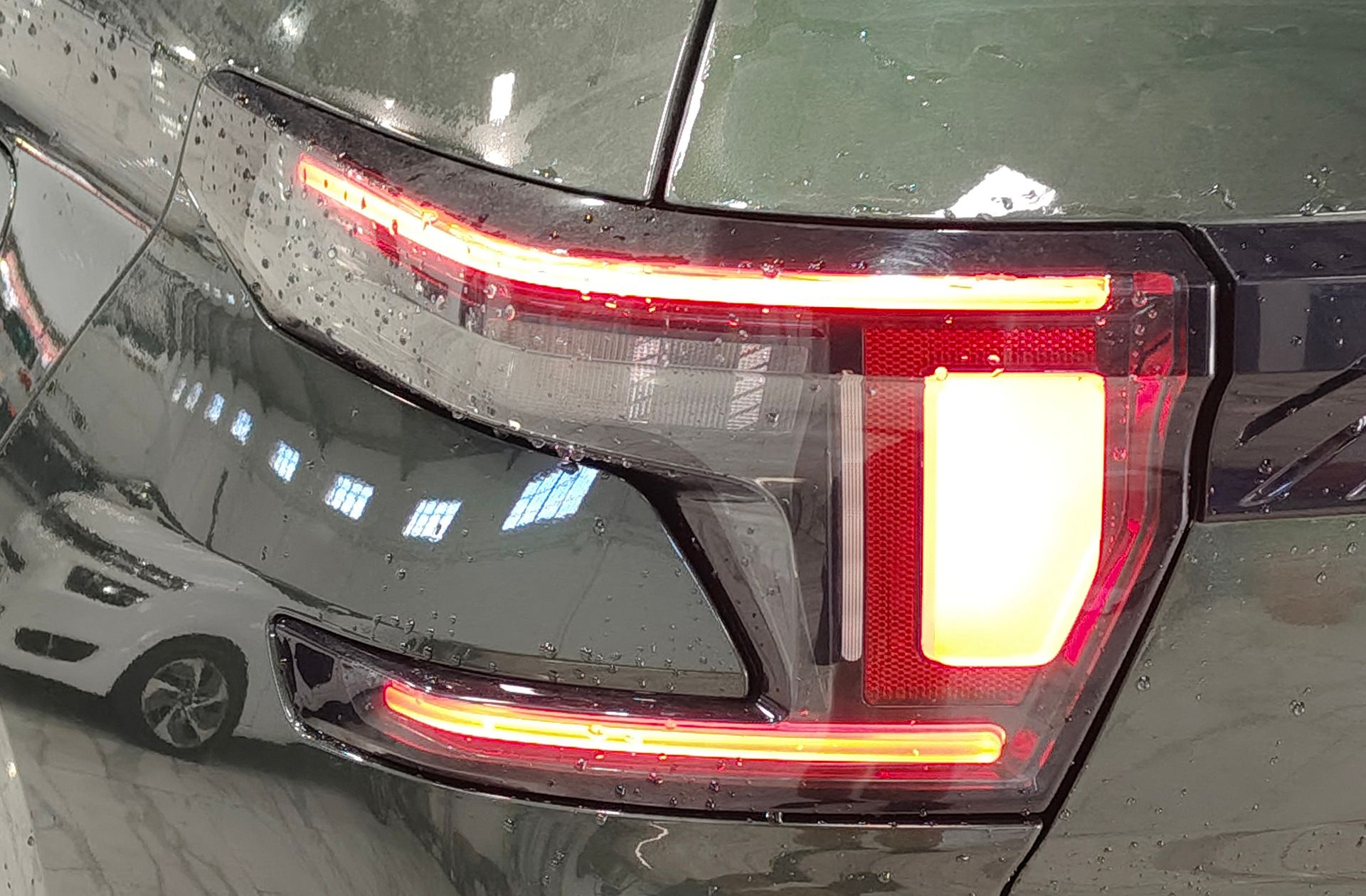 Citroën C3 Aircross Hybrid 145 Plus e-DCS6 - foto 16