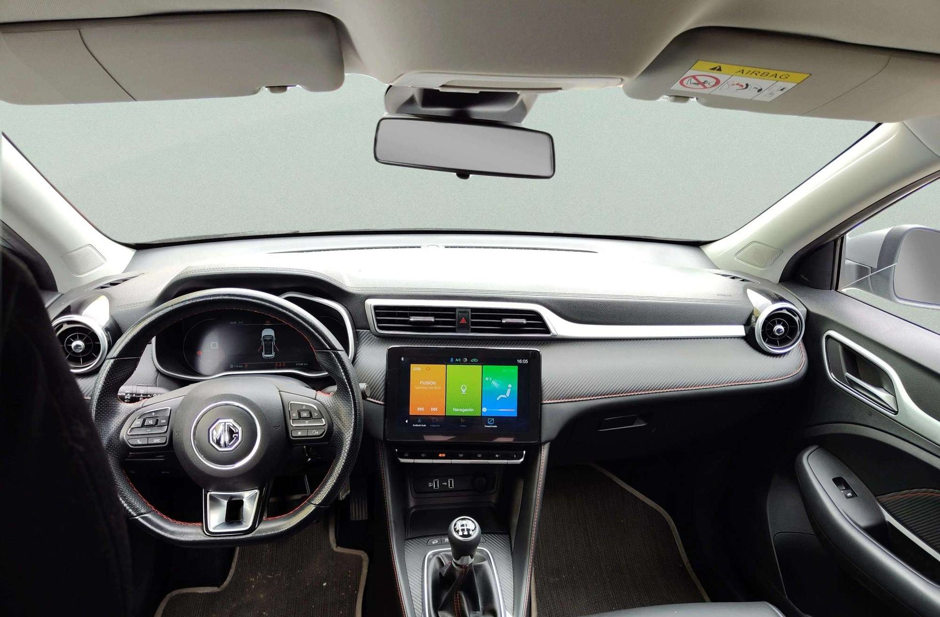 MG ZS 1.5 Luxury - foto 6