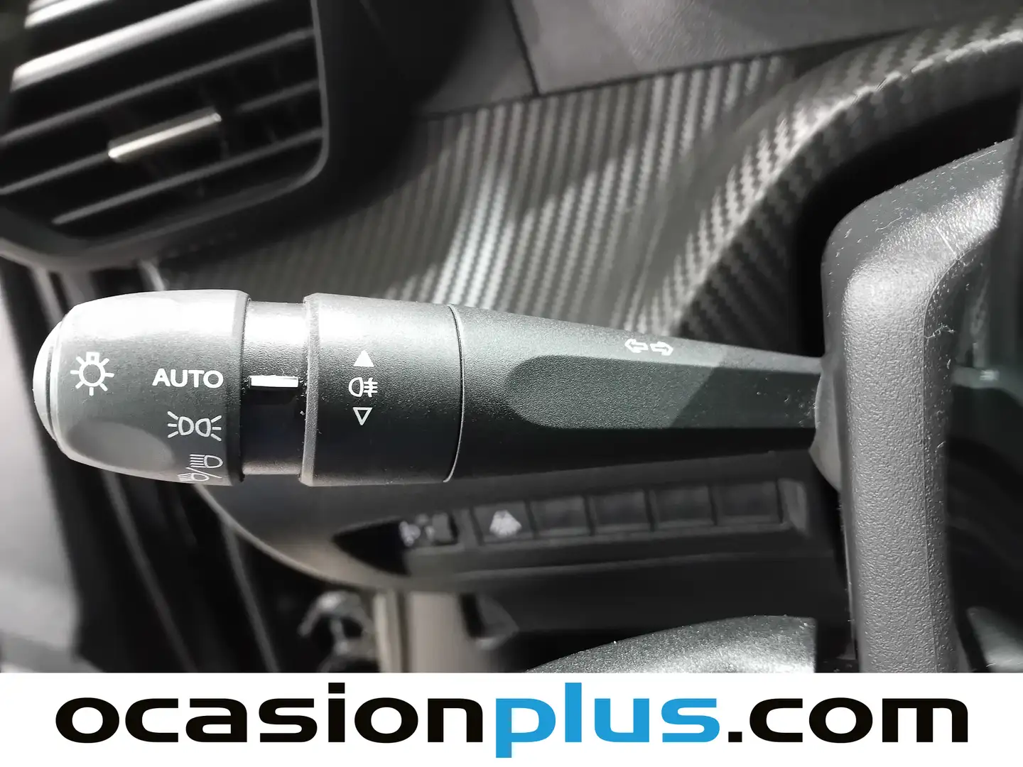 Foto Peugeot 2008 Peugeot 2008 PureTech 130 S&S Allure Pack (130 CV)