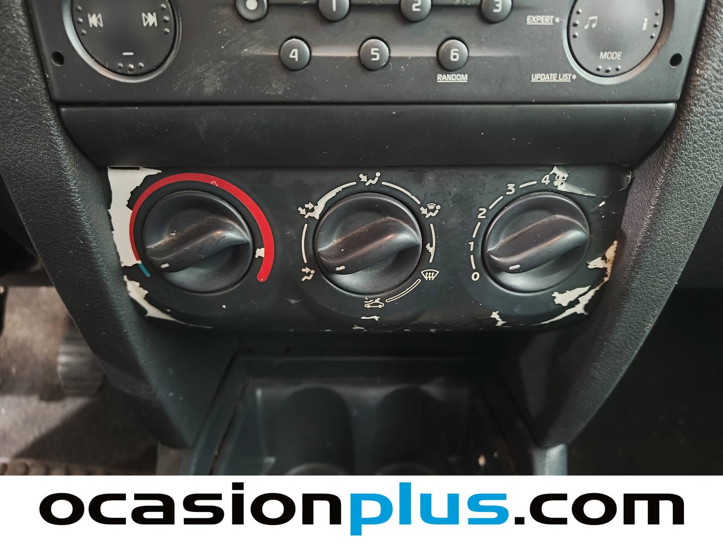 Renault Clio Renault Clio 1.2 16v Pack Authentique (75 CV) al mejor precio