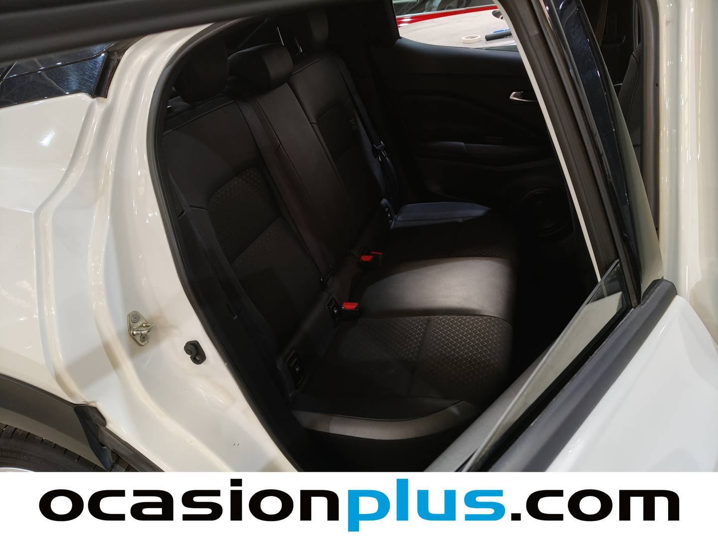 Nissan JUKE Nissan Juke Hybrid N-Design Black Auto (143 CV) automático