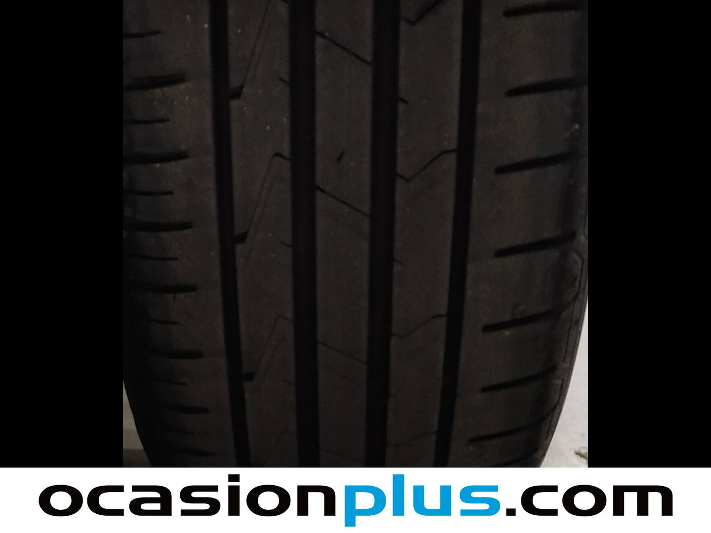 Foto Volkswagen T-Roc Volkswagen T-Roc Advance 1.0 TSI (110 CV)