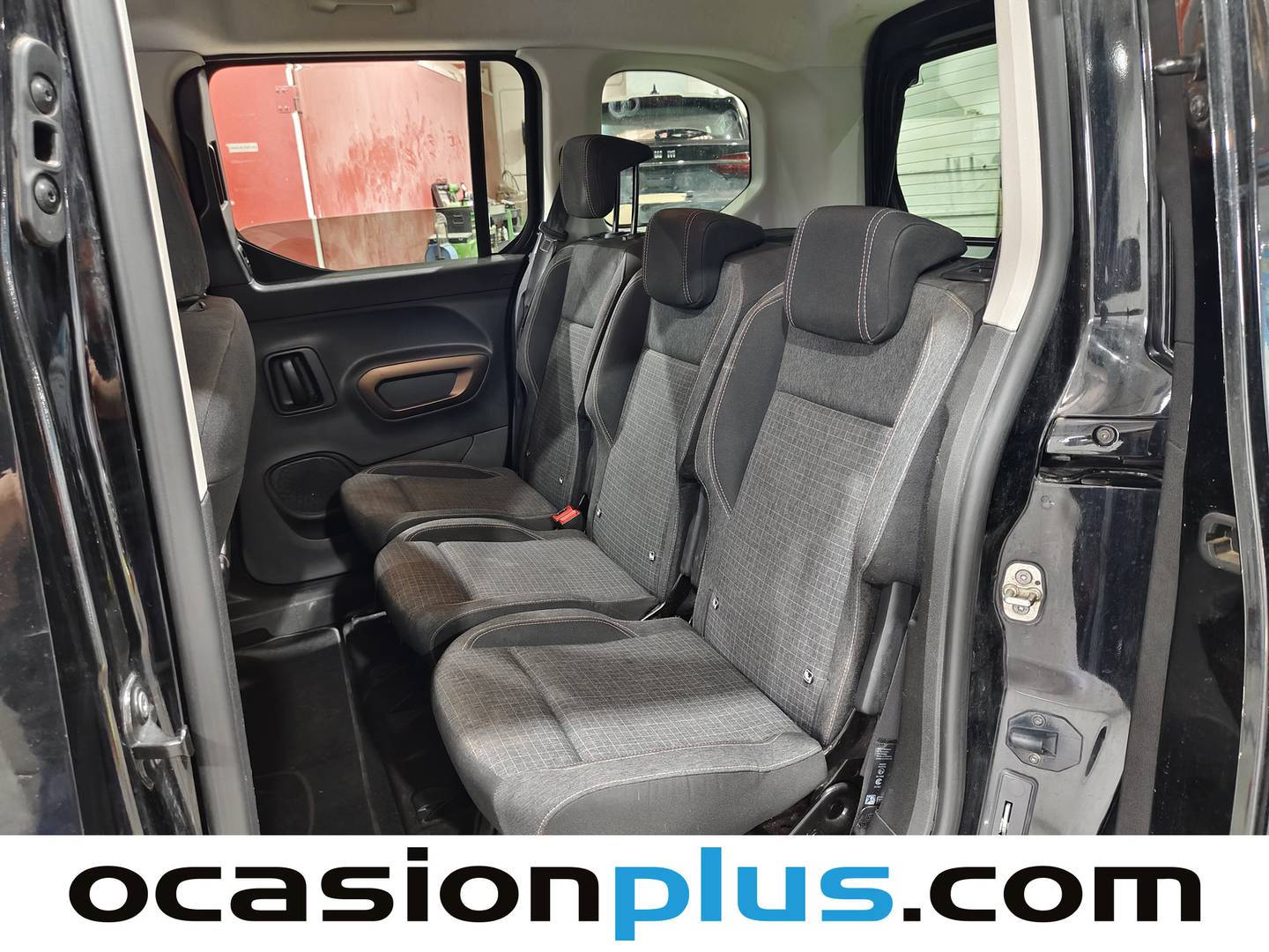 Foto asientos traseros Peugeot Rifter Peugeot Rifter PureTech 130 GT Standard EAT8 (130 CV)