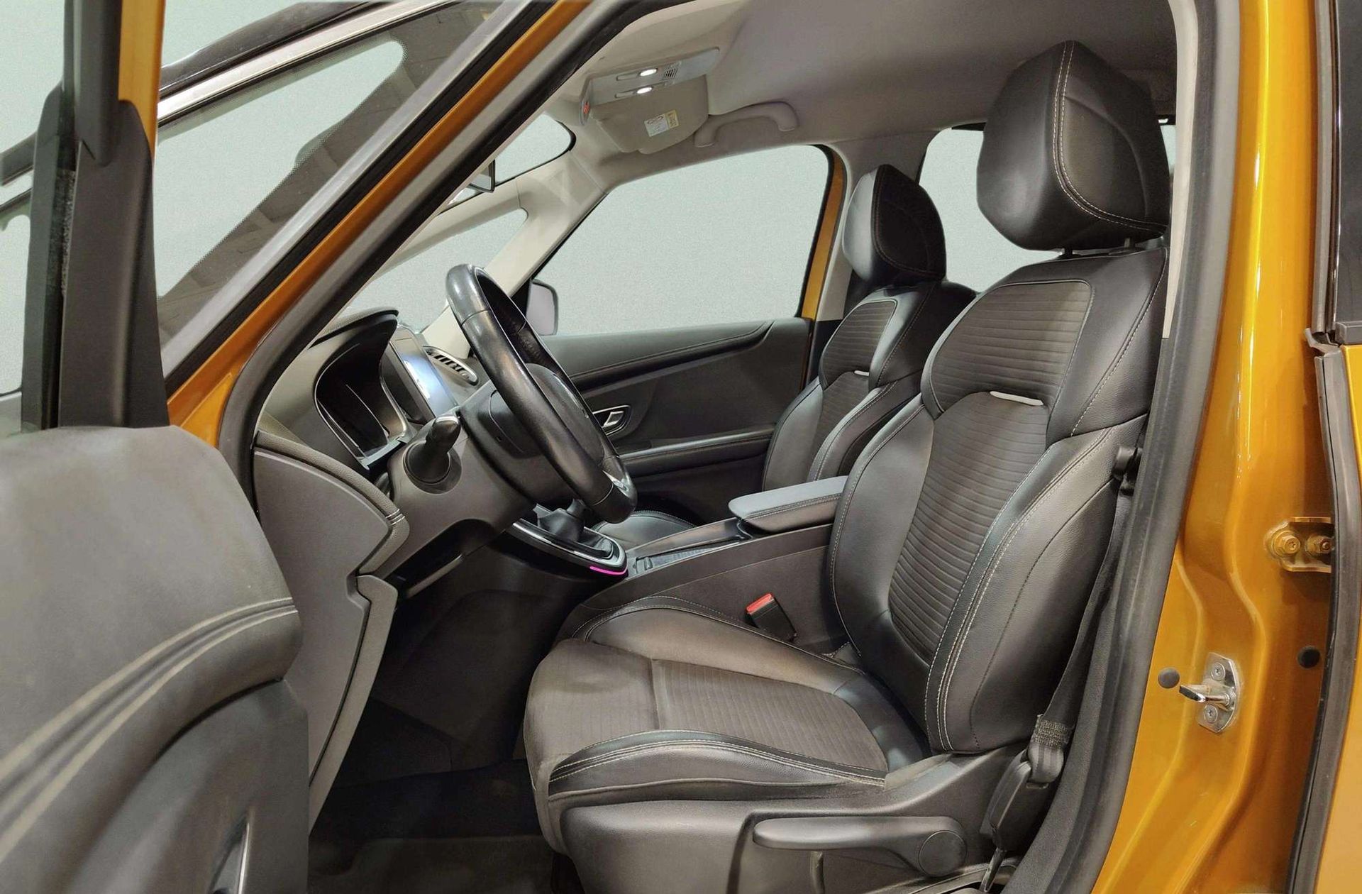 Renault Scénic Zen Energy TCe - foto 11