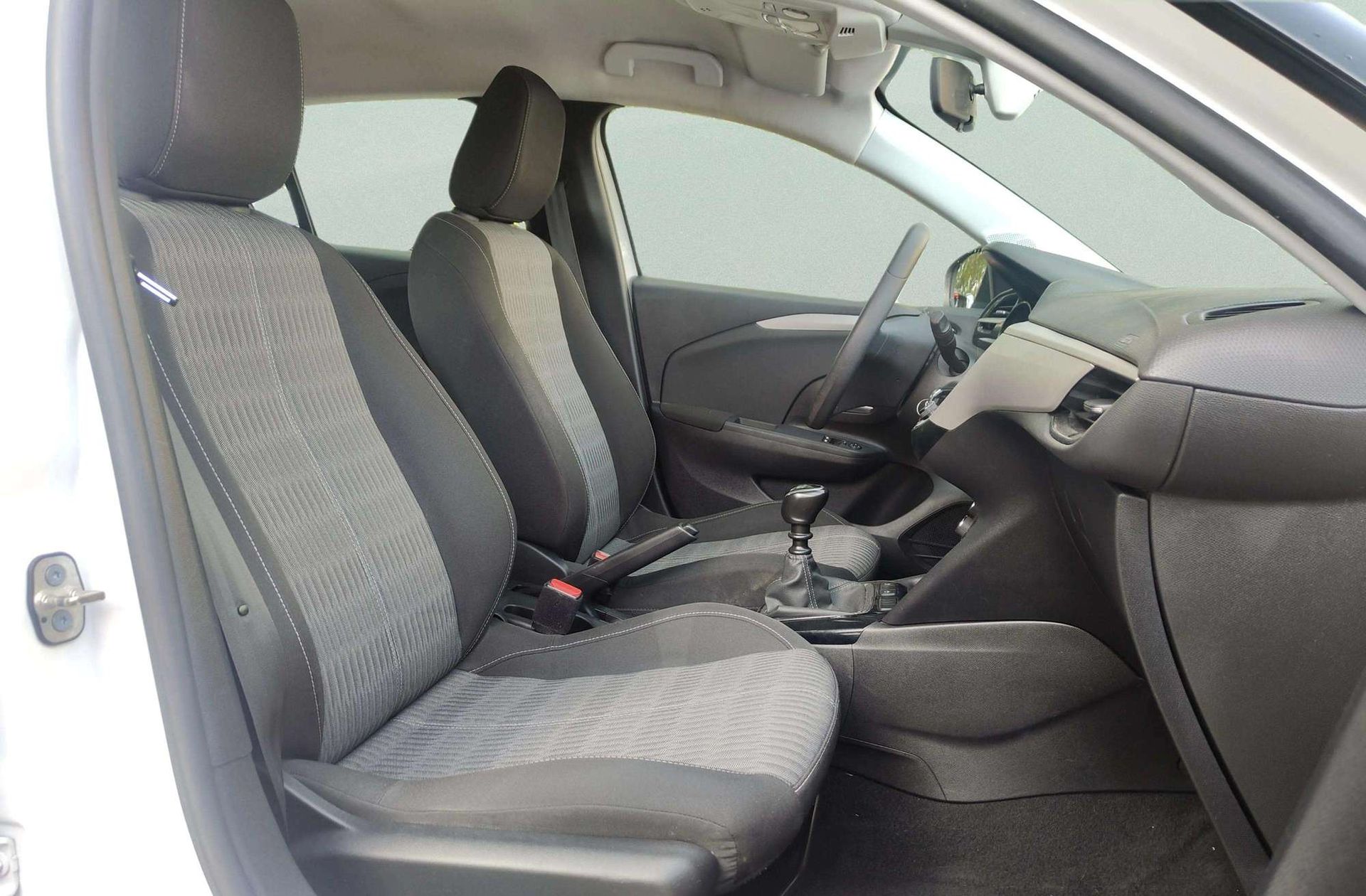 Opel Corsa 1.5D DT Edition - foto 15