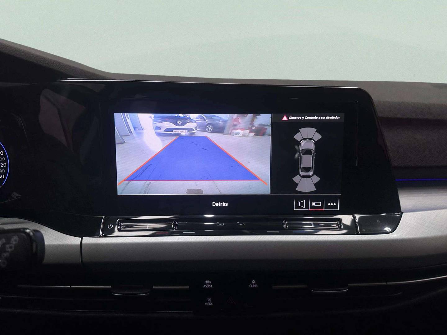 Equipamiento del Volkswagen Golf Volkswagen Golf Life 1.0 eTSI (110 CV) DSG