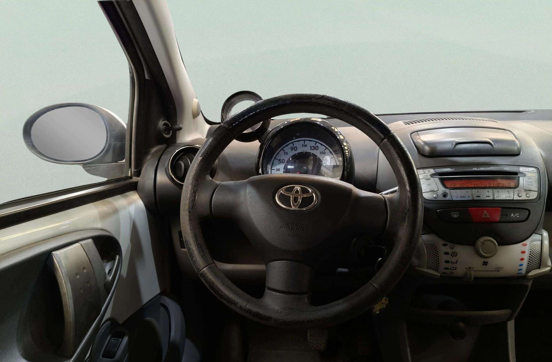 Toyota Aygo 1.0 VVT-i Connect - foto 20