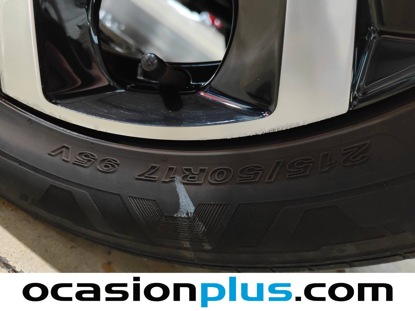 Foto Citroën C3 Aircross Citroen C3 Aircross PureTech 130 Shine Pack EAT6 (131 CV)