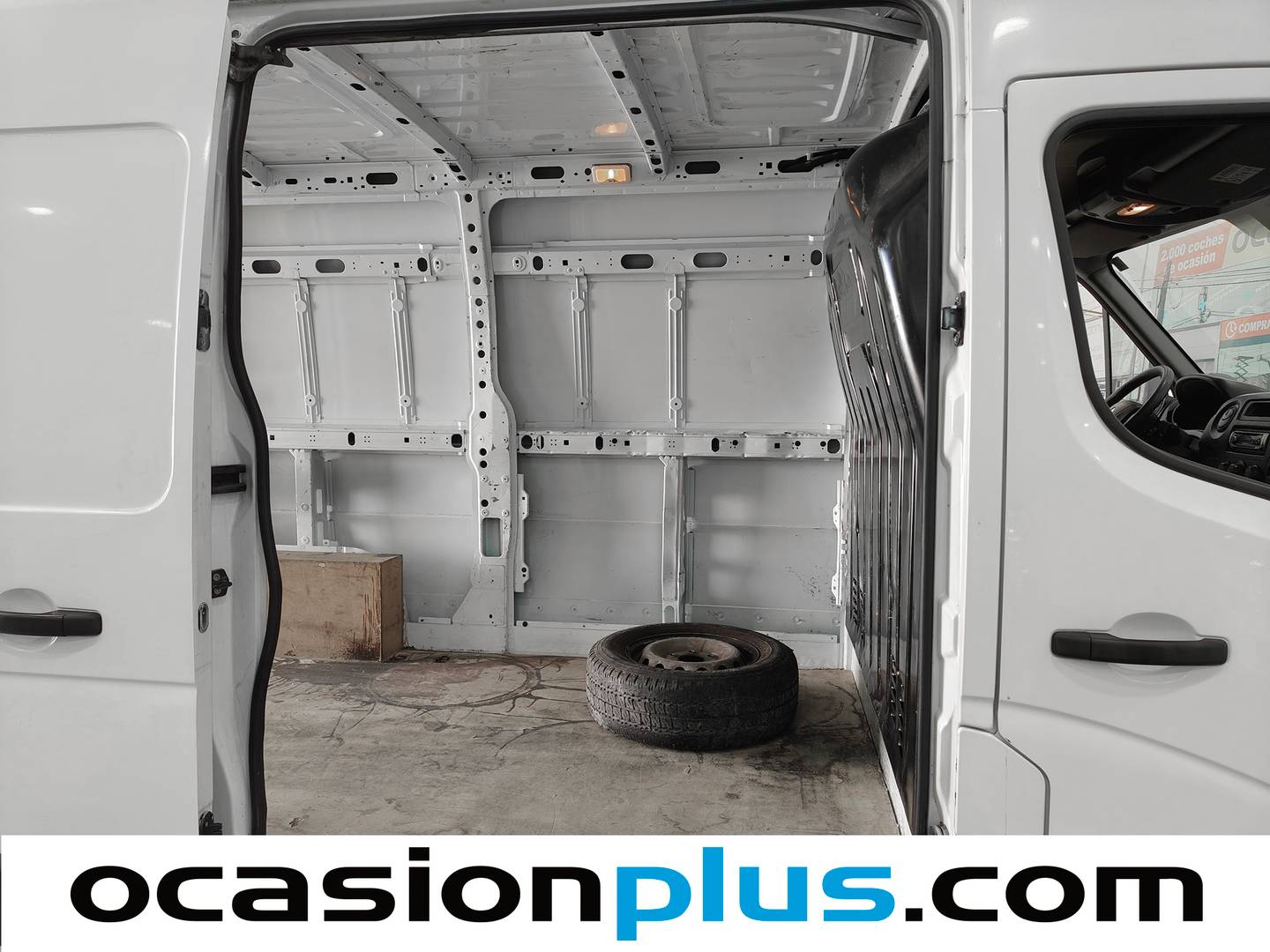 Foto asientos traseros Renault Master Renault Master Furgon L2H2 3500 Energy dCi (145 CV)