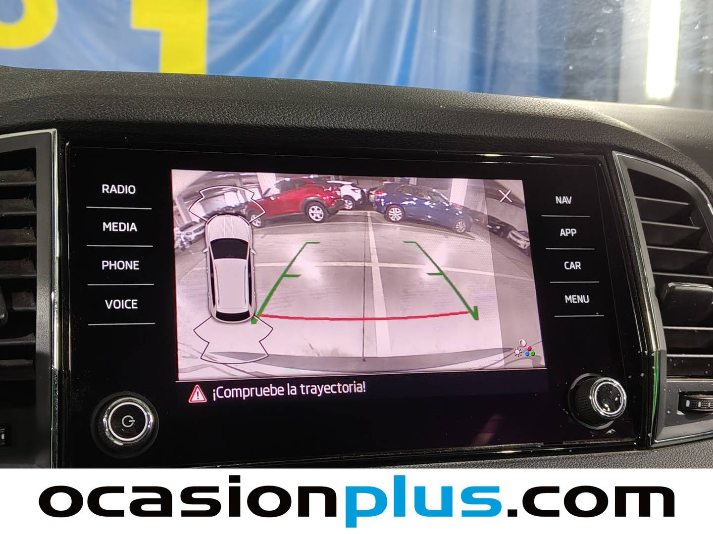 Foto Skoda Karoq Skoda Karoq 2.0 TDI Ambition 4X4 DSG (150 CV)