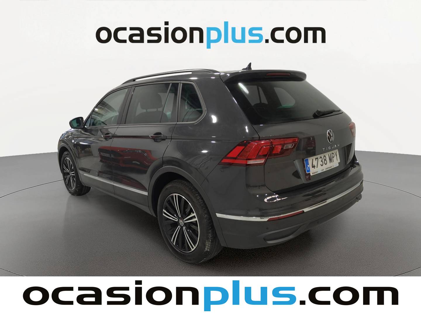 Foto delantera Volkswagen Tiguan Volkswagen Tiguan Life 2.0 TDI (122 CV) derecha