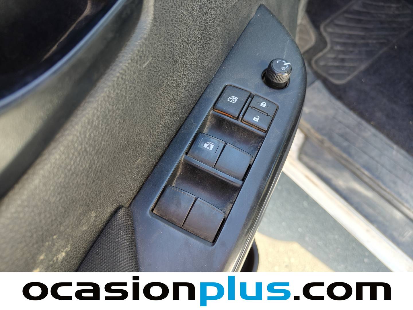 Foto Toyota Hilux Toyota Hilux 2.4 D-4D Doble Cabina GX (150 CV)