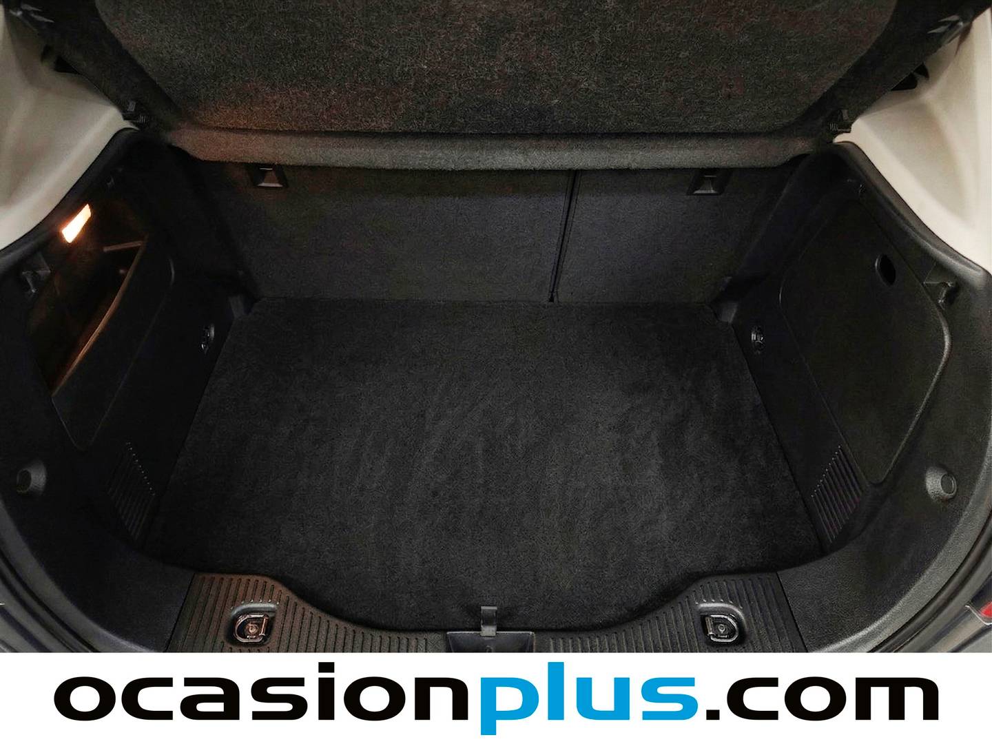 Fotos maletero Opel Mokka X Opel Mokka X 1.6 CDTi S&S Excellence 4X2 (136 CV)