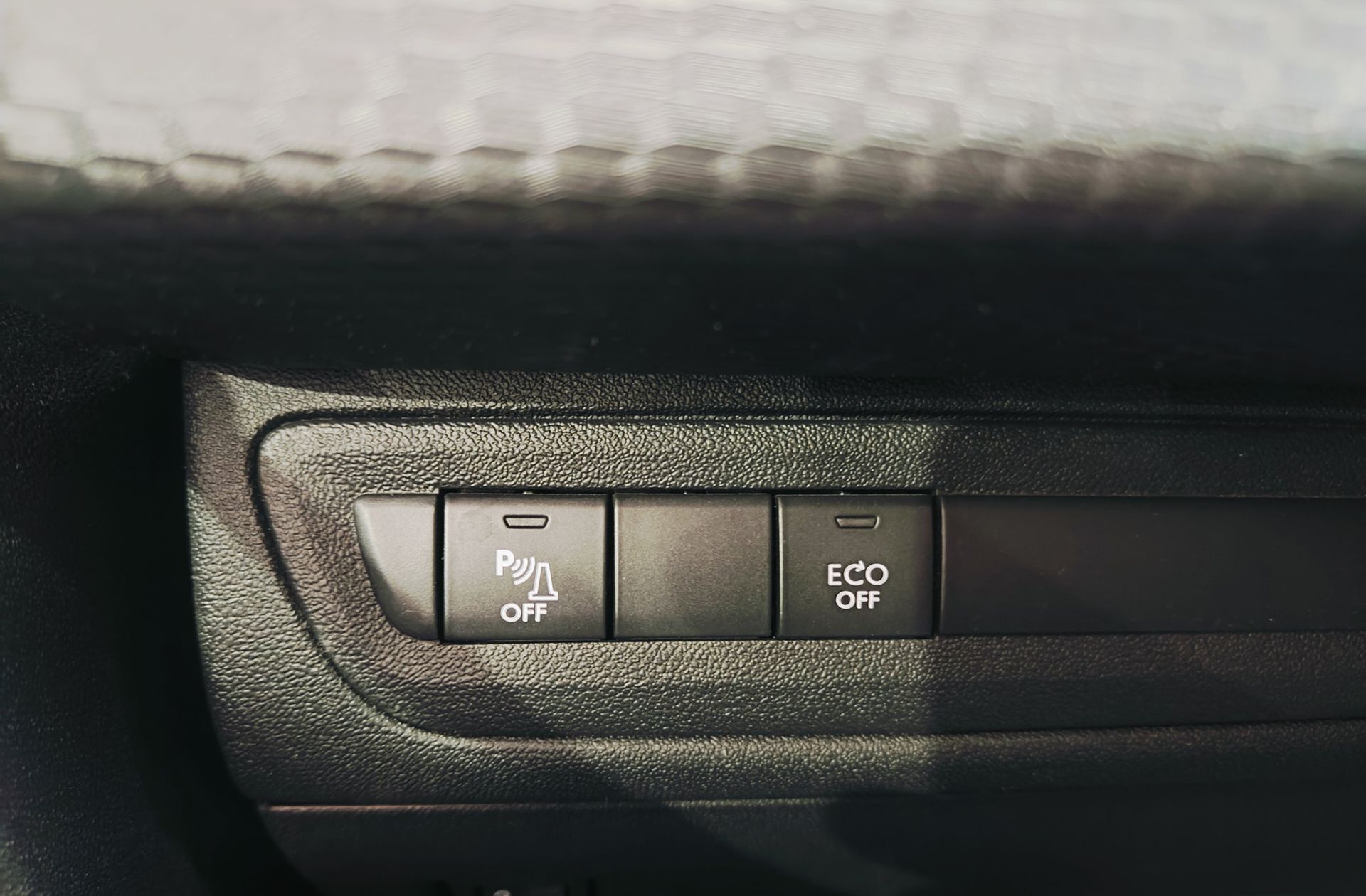 Peugeot 2008 BlueHDi 120 GT Line - foto 18