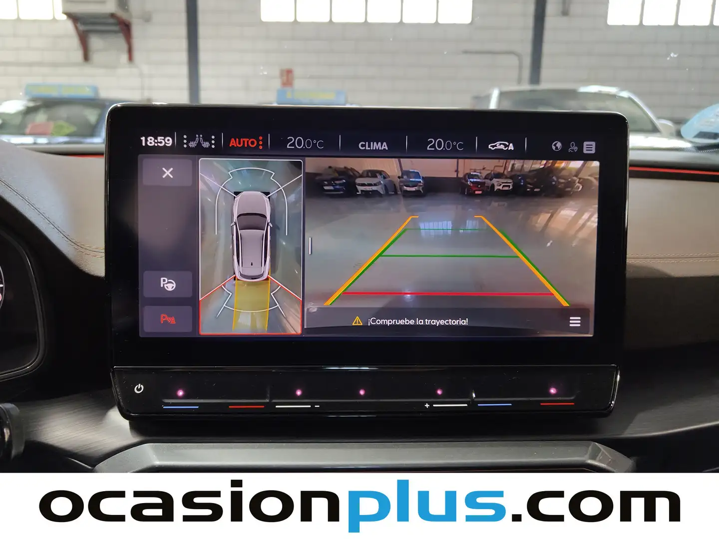 Foto Cupra Formentor CUPRA Formentor 2.5 TSI VZ5 Taiga Grey 4Drive DSG (390 CV)