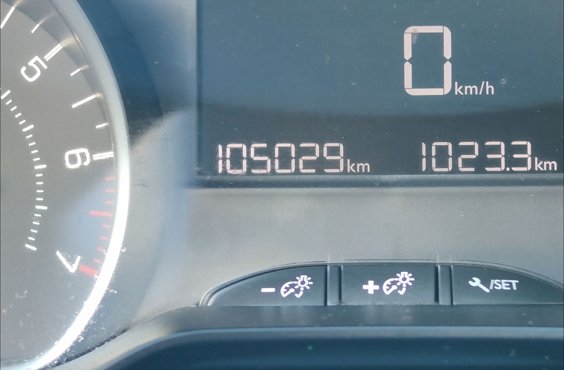 Peugeot 208 PureTech 82 Style - foto 8