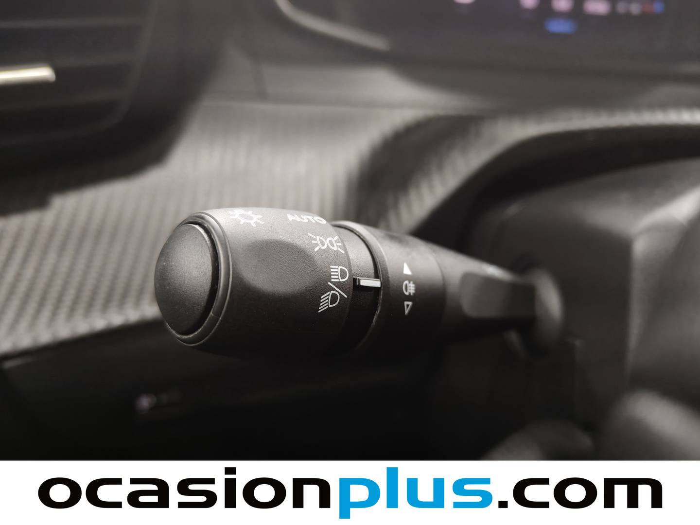 Foto Peugeot 2008 Peugeot 2008 PureTech 100 S&S Allure (100 CV)