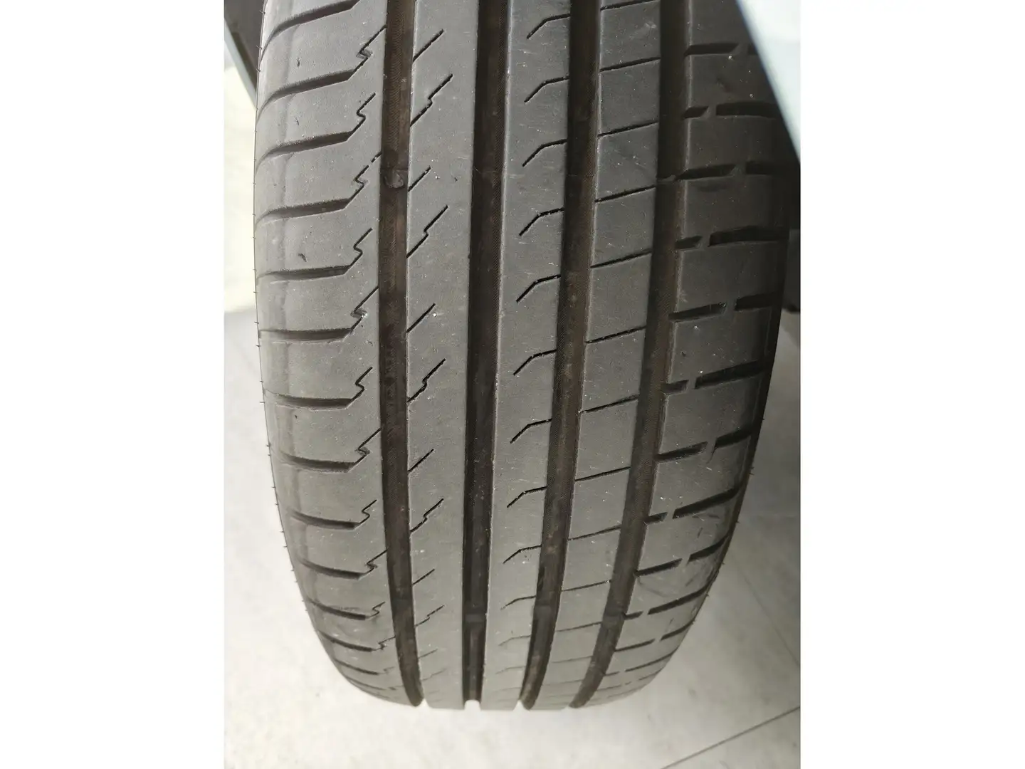 Foto Mercedes EQC Mercedes-Benz EQC SUV EQC SUV 400 4Matic (408 CV)