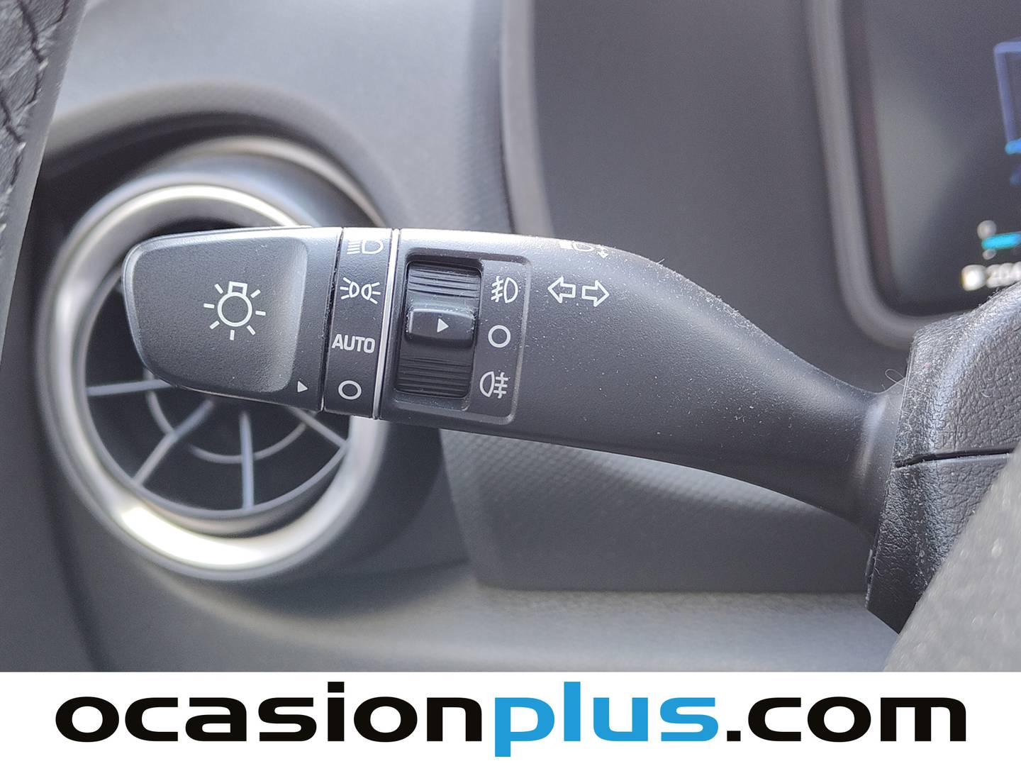 Acabados Hyundai Kona Hyundai Kona 1.6 GDI HEV Maxx DCT (141 CV)