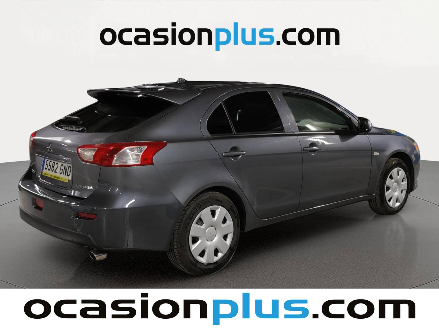 Foto trasera Mitsubishi Lancer Mitsubishi Lancer Sportback 1.8 MIVEC Inform (143 CV) derecha