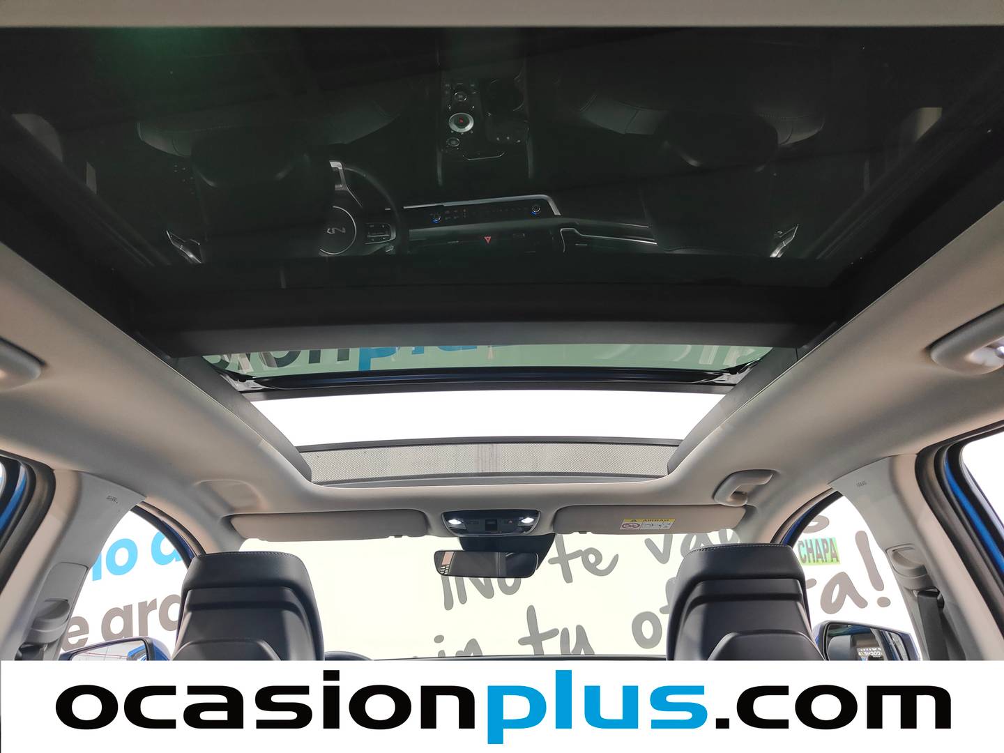 Extras y acabados del KIA Sportage KIA Sportage 1.6 T-GDi HEV Tech 4x2 Auto (230 CV)