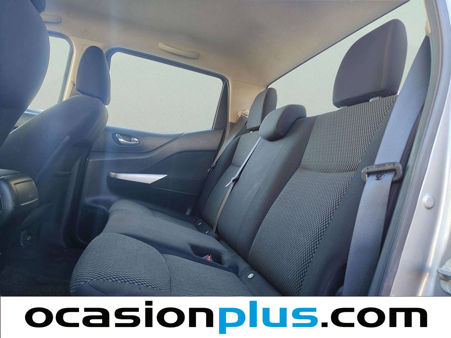 Foto asientos traseros Nissan Navara Nissan Navara 2.3 dCi Doble Cabina Acenta (163 CV)