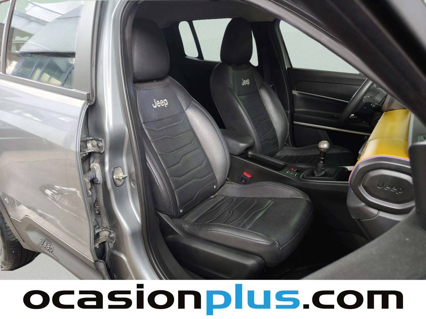 Foto Jeep Avenger Jeep Avenger 1.2 G Summit (100 CV)