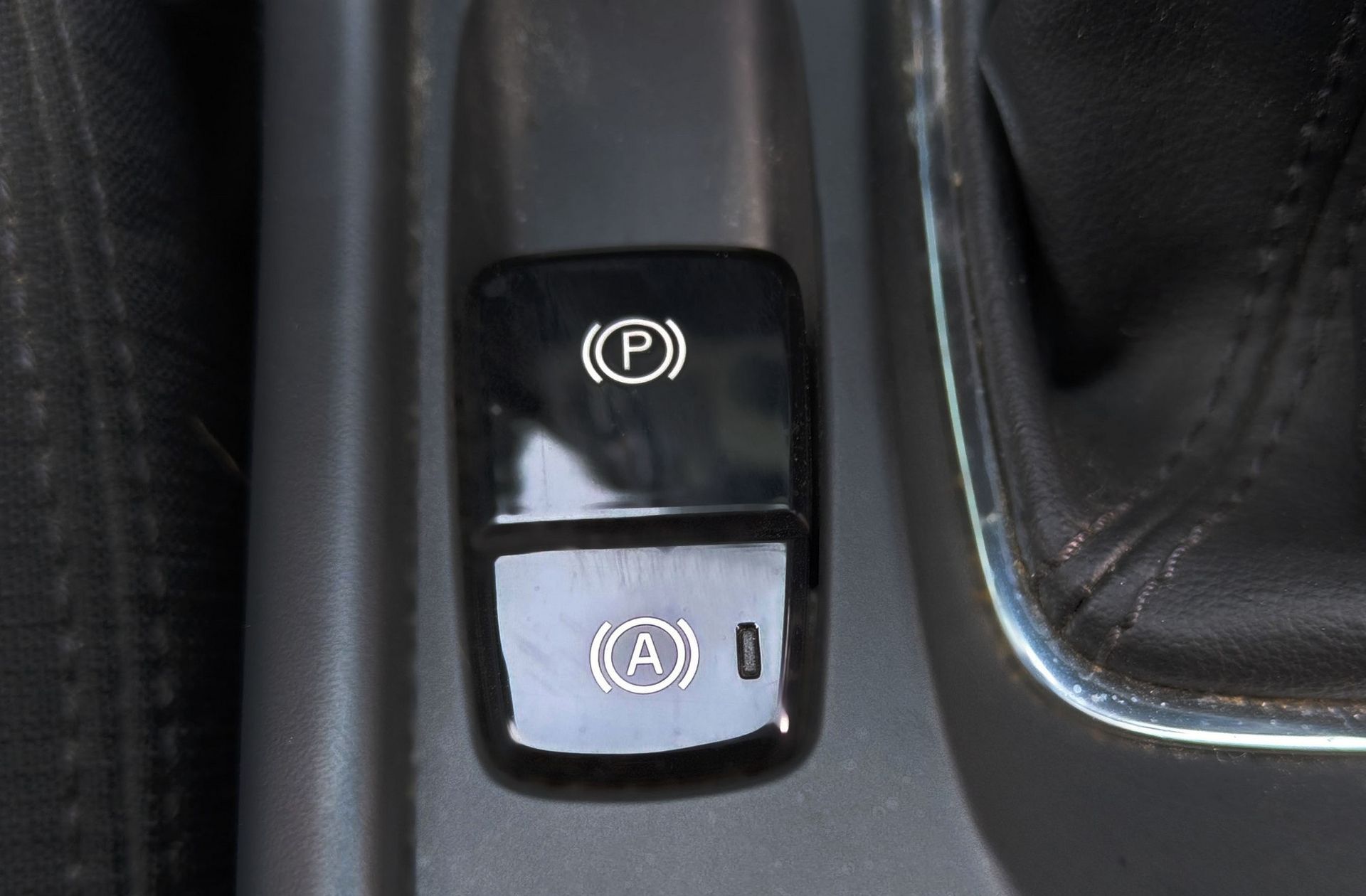Volvo XC40 D3 - foto 27