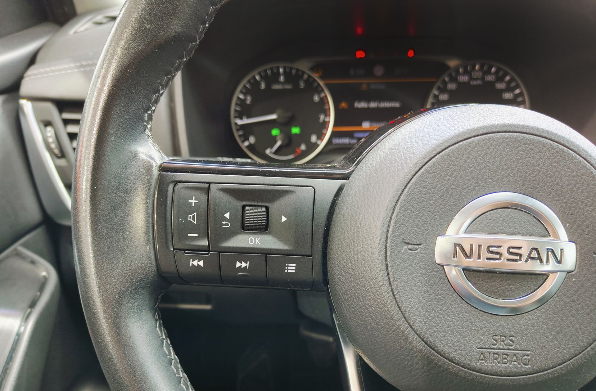 Nissan Qashqai DIG-T 140 mHEV Acenta 4x2 - foto 28