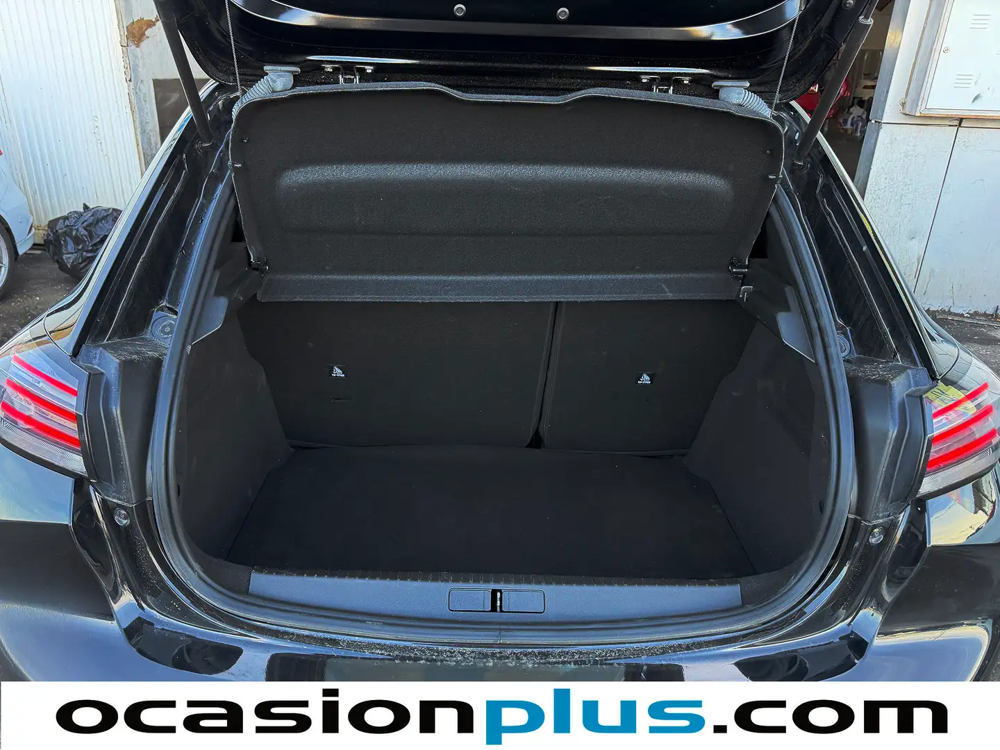 Foto Peugeot 208 Peugeot 208 PureTech 100 Allure (100 CV)