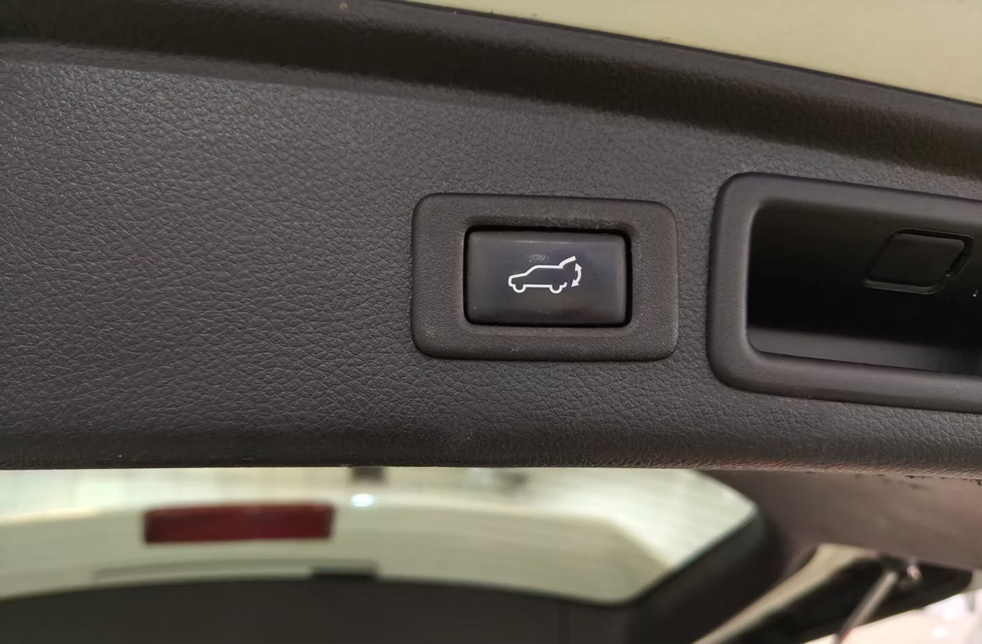 Subaru Forester 2.0 Executive Lineartronic - foto 15