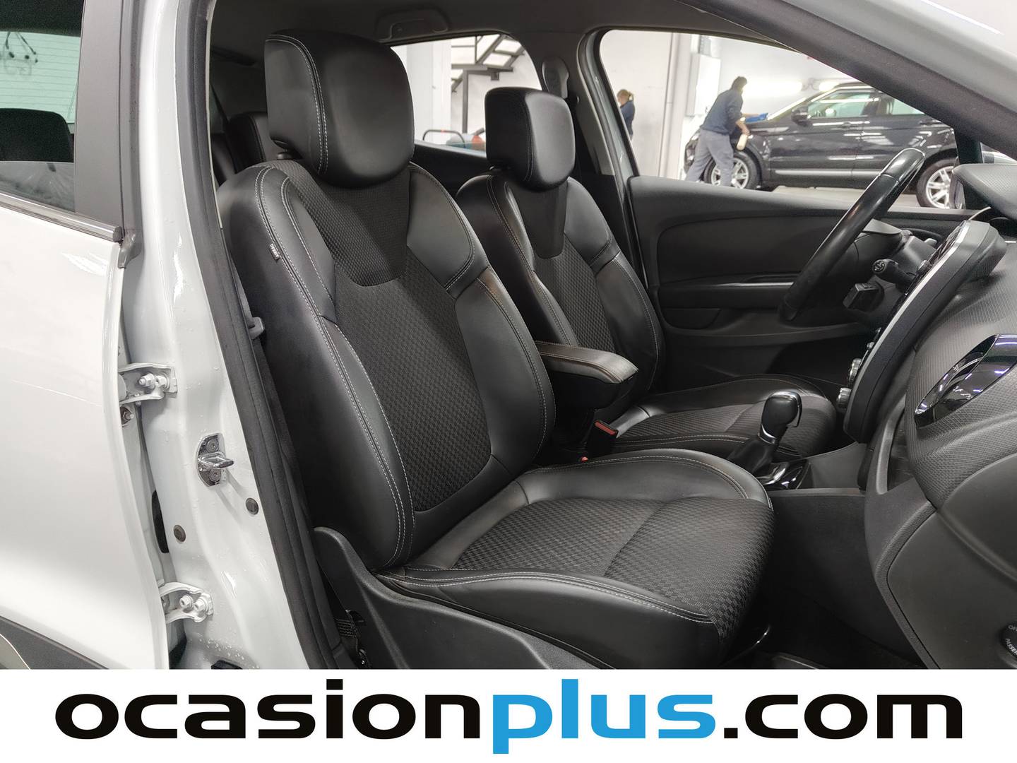 Foto Renault Clio Renault Clio Zen dCi (90 CV) EDC