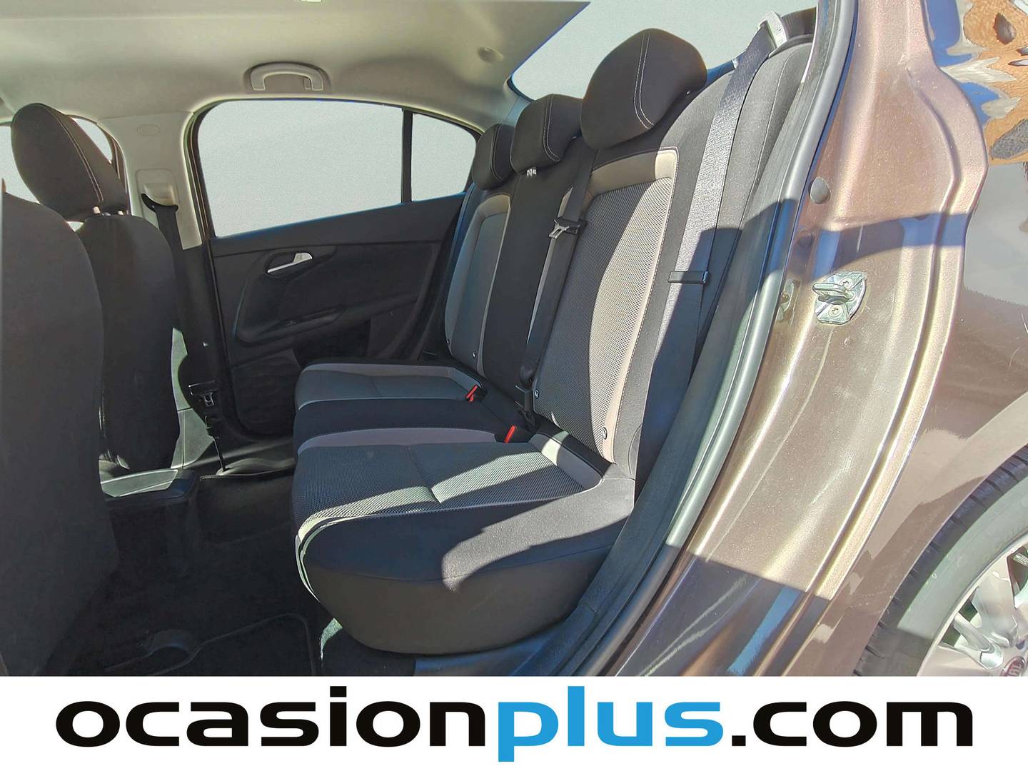 Fotos maletero Fiat Tipo Fiat Tipo Sedan 1.4 Easy (95 CV)
