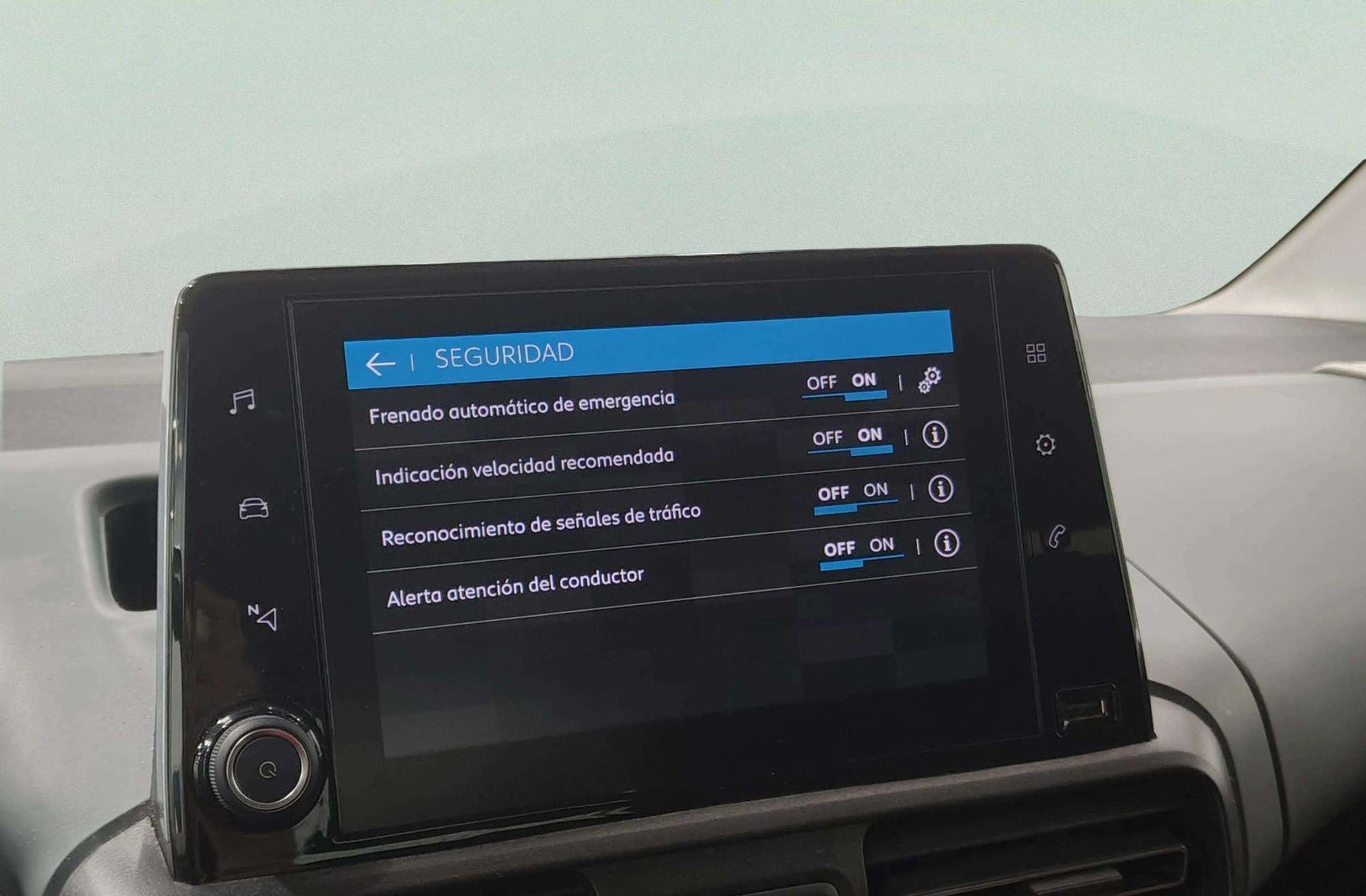 Citroën Berlingo BlueHDi 130 Talla XL Shine EAT8 7 plazas - foto 15