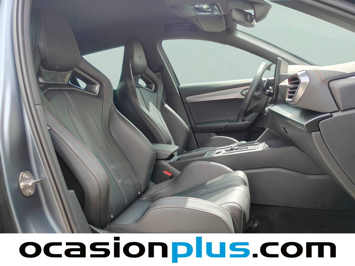 Foto Cupra Formentor CUPRA Formentor 2.5 TSI VZ5 4Drive DSG (390 CV)