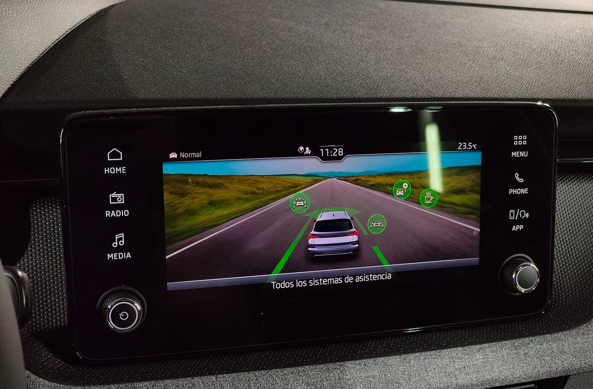 Škoda Kamiq 1.0 TSI Selection DSG - foto 11