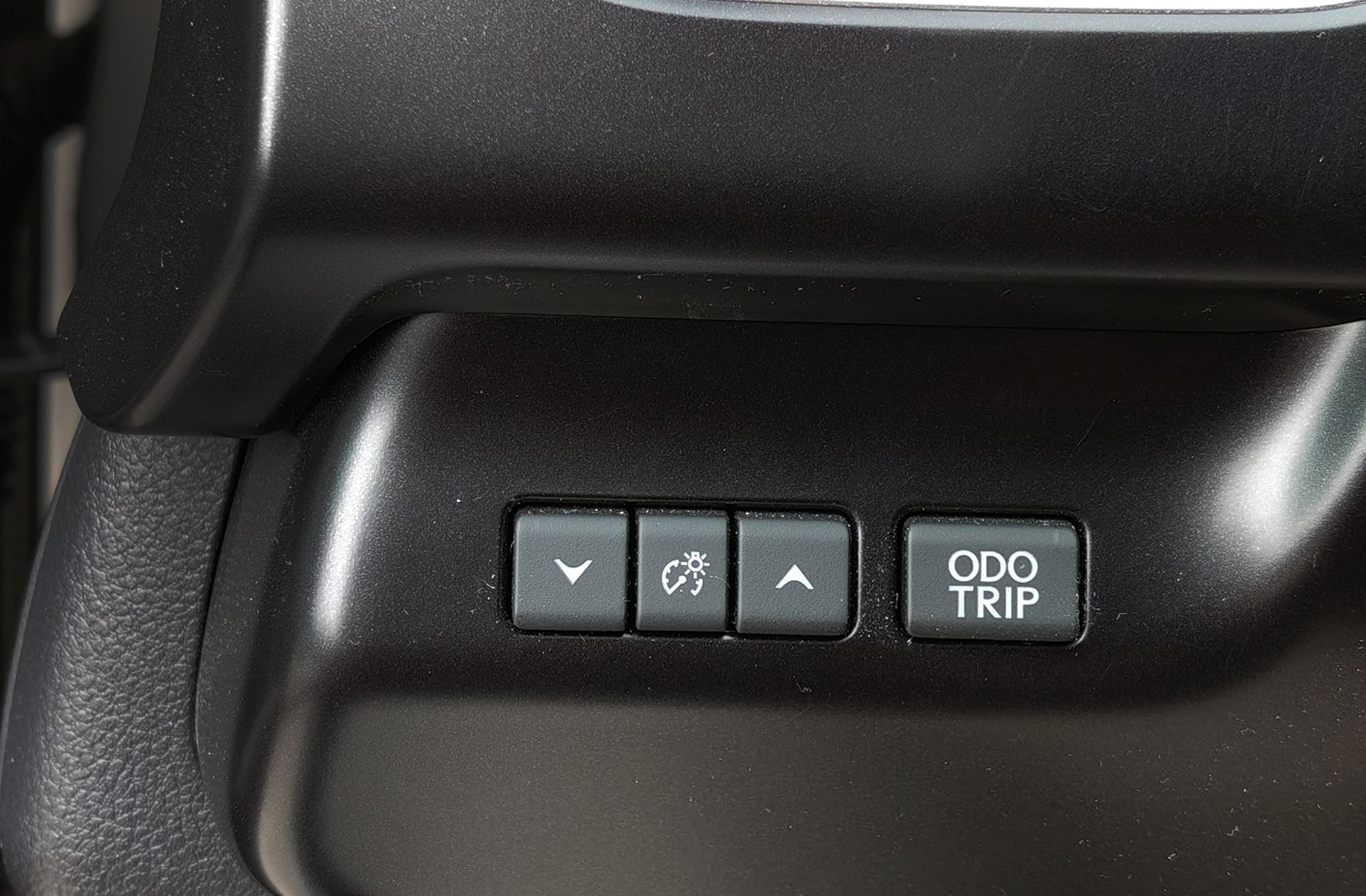 Lexus UX 250h Premium - foto 37