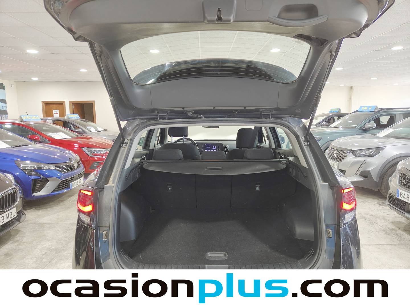Fotos maletero KIA Sportage KIA Sportage 1.6 T-GDi Concept 4X2 (150 CV)