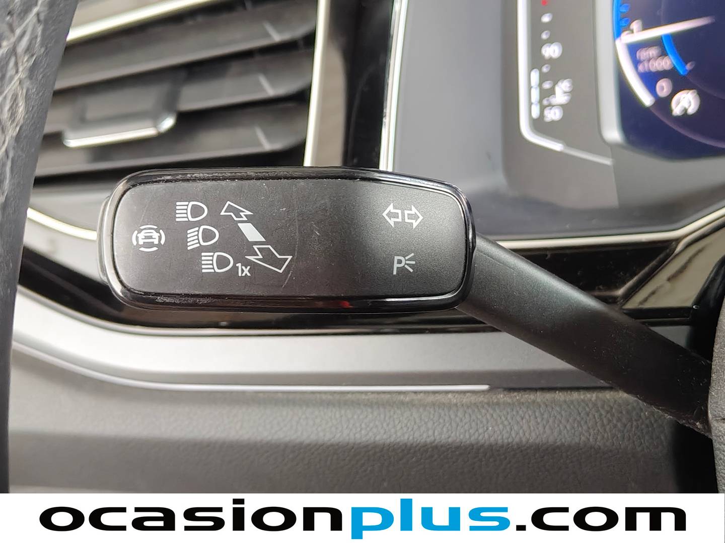 Volkswagen Polo Volkswagen Polo R-Line 1.0 TSI (95 CV) seminuevo