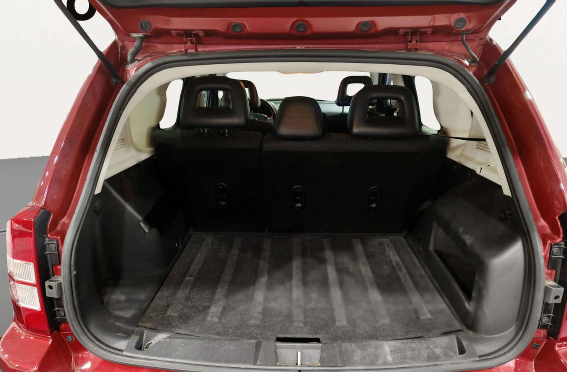 Jeep Compass 2.0 CRD Sport - foto 12