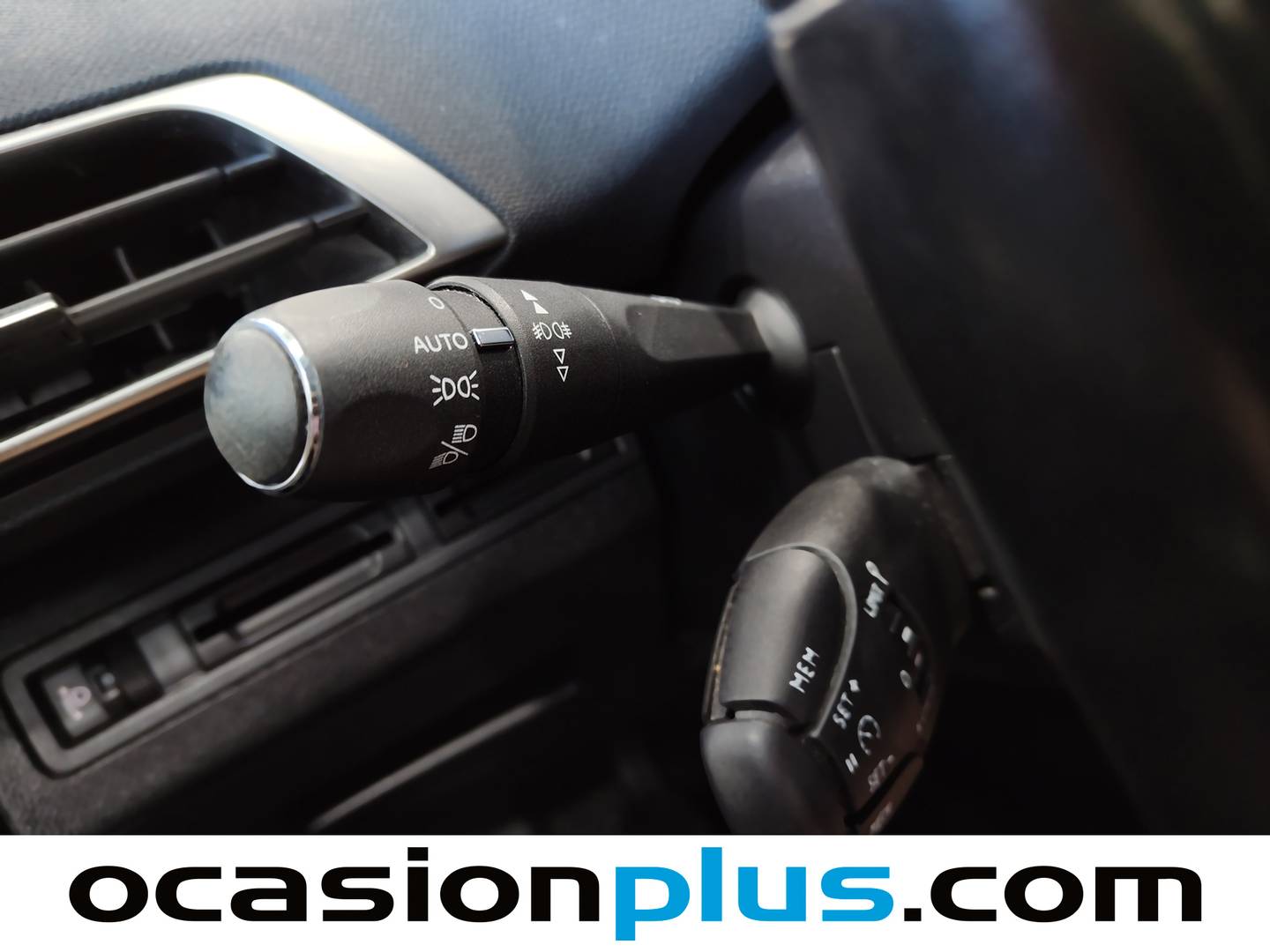 Peugeot 3008 Peugeot 3008 PureTech 130 Allure (130 CV) seminuevo