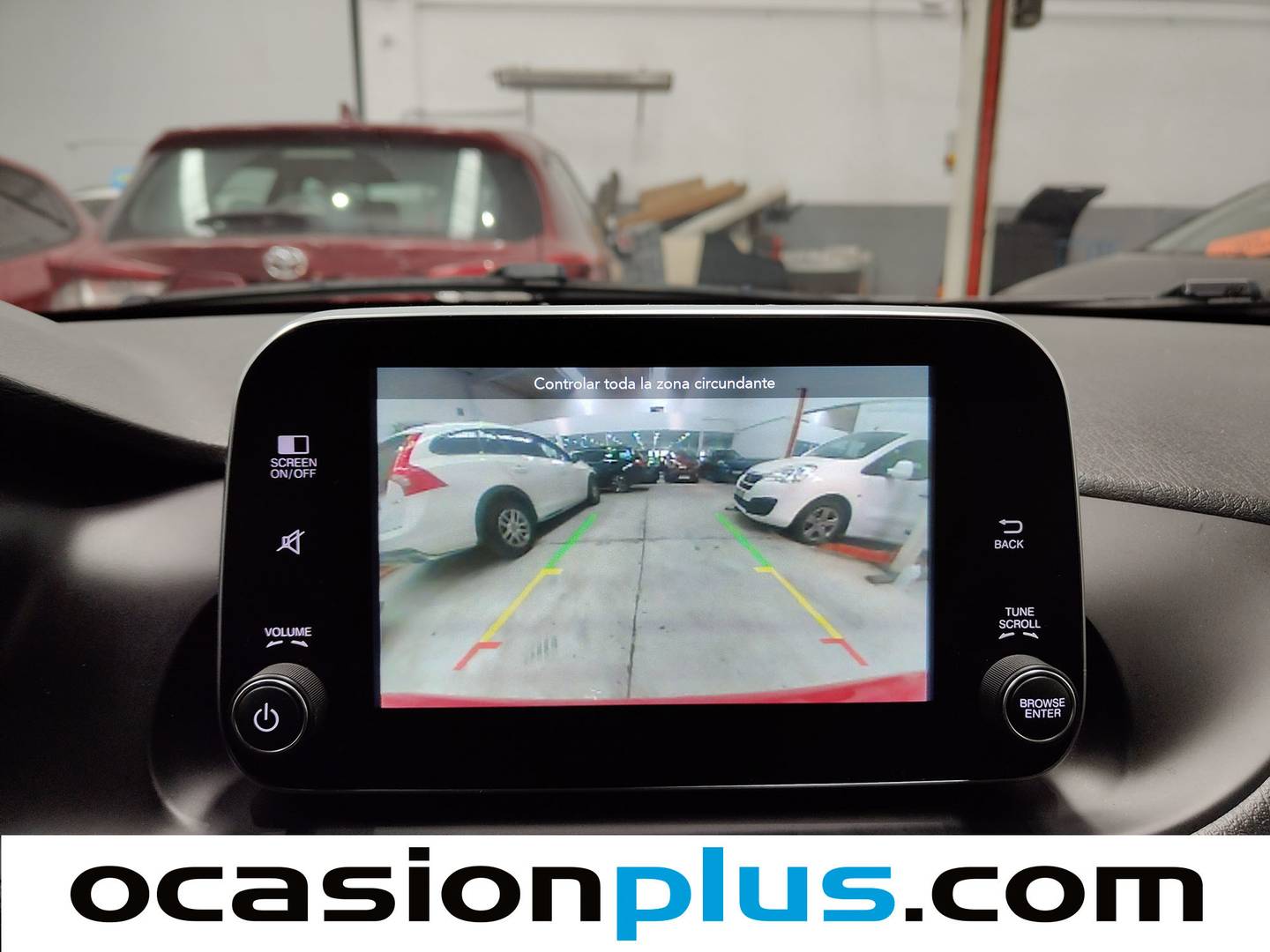 Equipamiento del Fiat Tipo Fiat Tipo 1.4 Fire Lounge (95 CV)