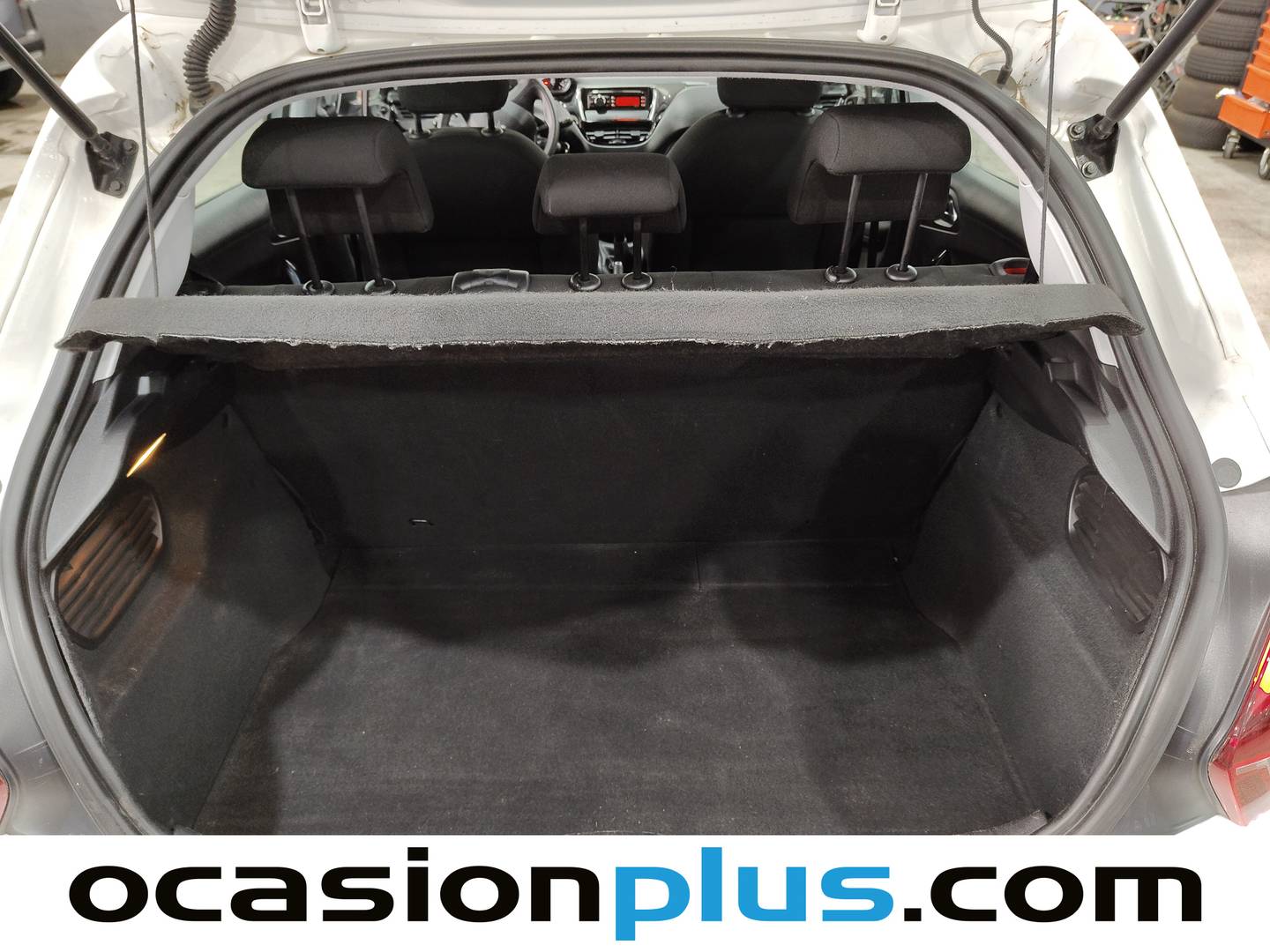 Fotos maletero Peugeot 208 Peugeot 208 1.6 BlueHDi Access (75 CV)