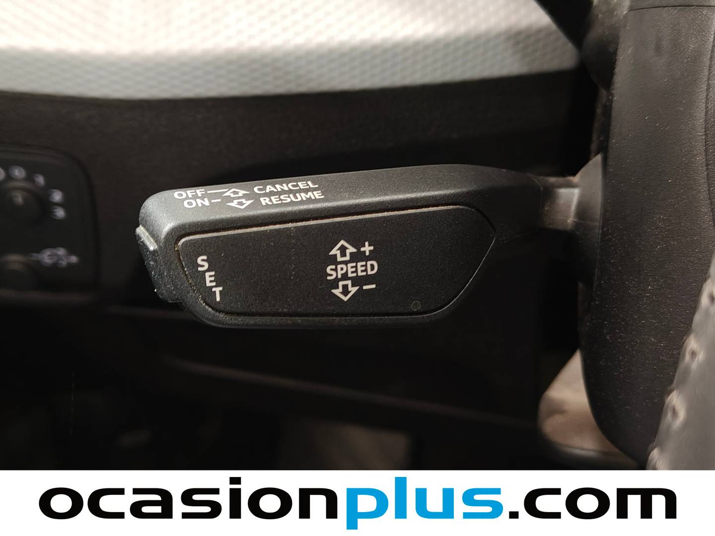 Foto Audi Q2 Audi Q2 design 35 TFSI (150 CV) S tronic