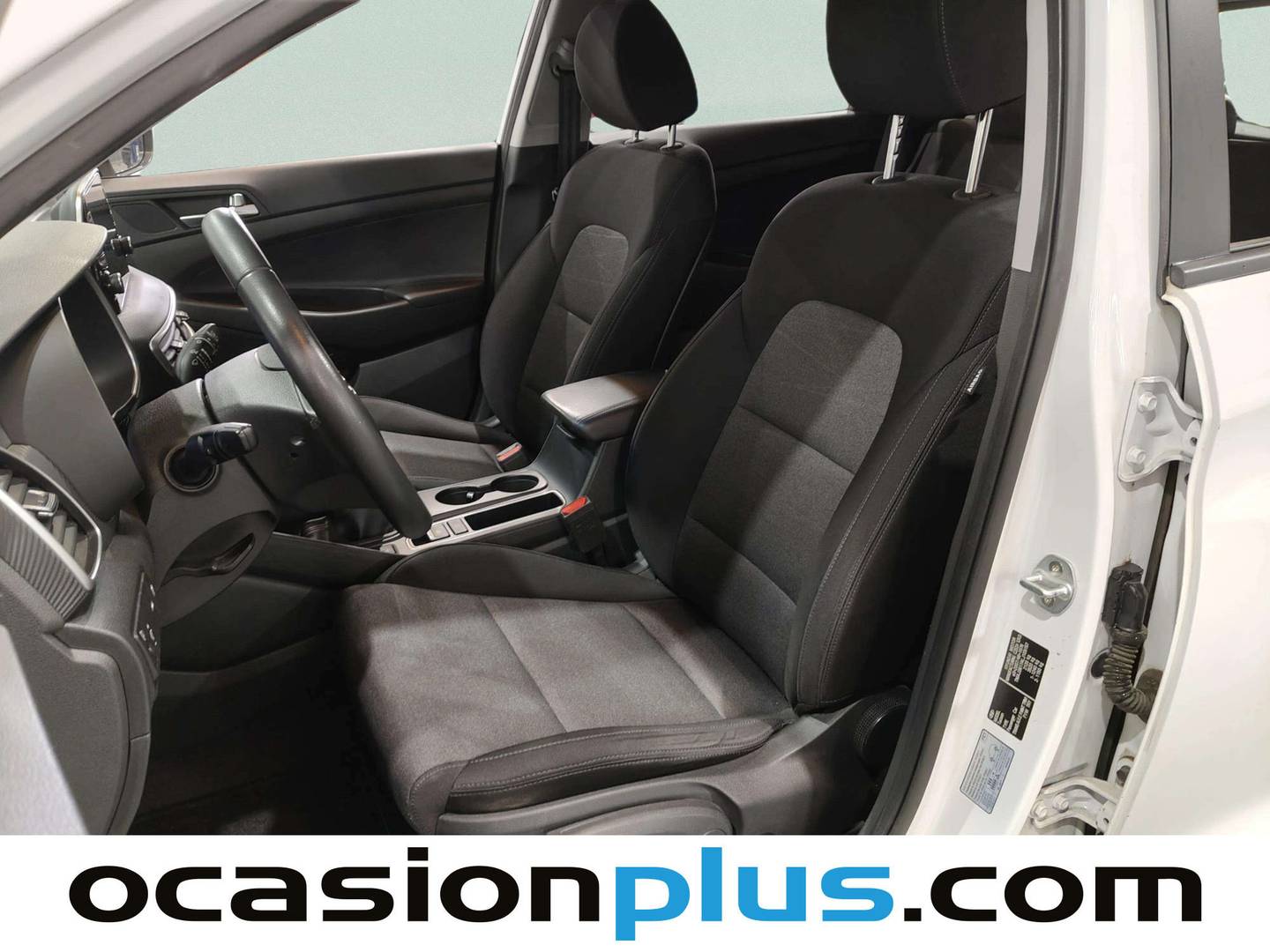 Foto asientos delanteros Hyundai Tucson Hyundai Tucson 1.6 CRDI 85kW (116CV) 48V SLE 4X2