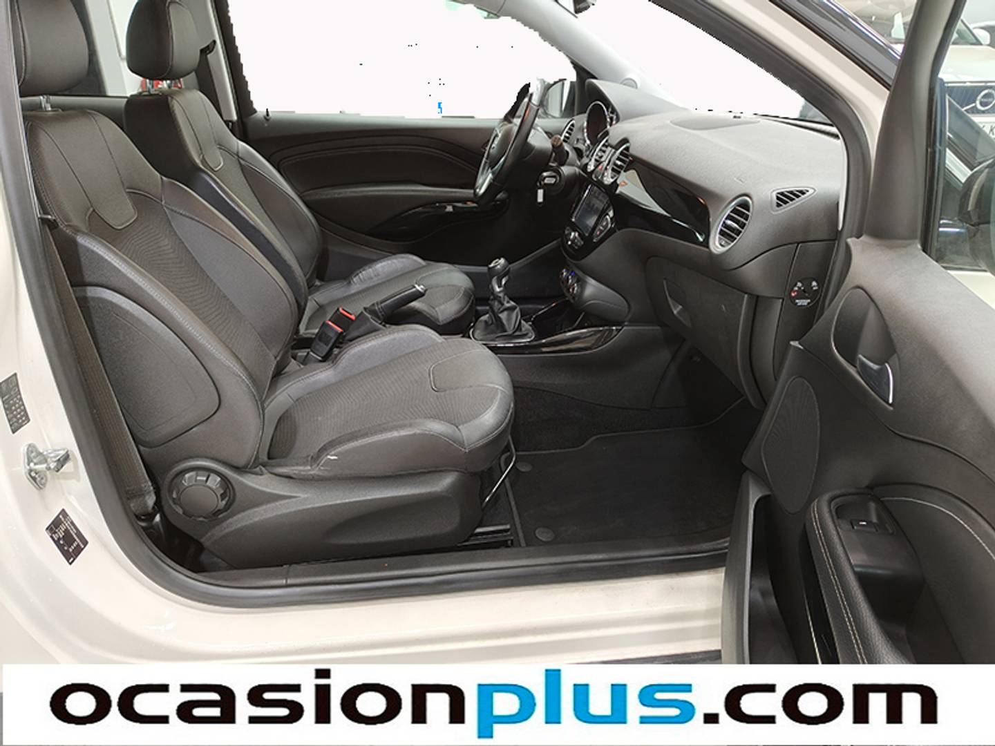 Foto Opel Adam Opel Adam 1.4 XEL Rocks (87 CV)