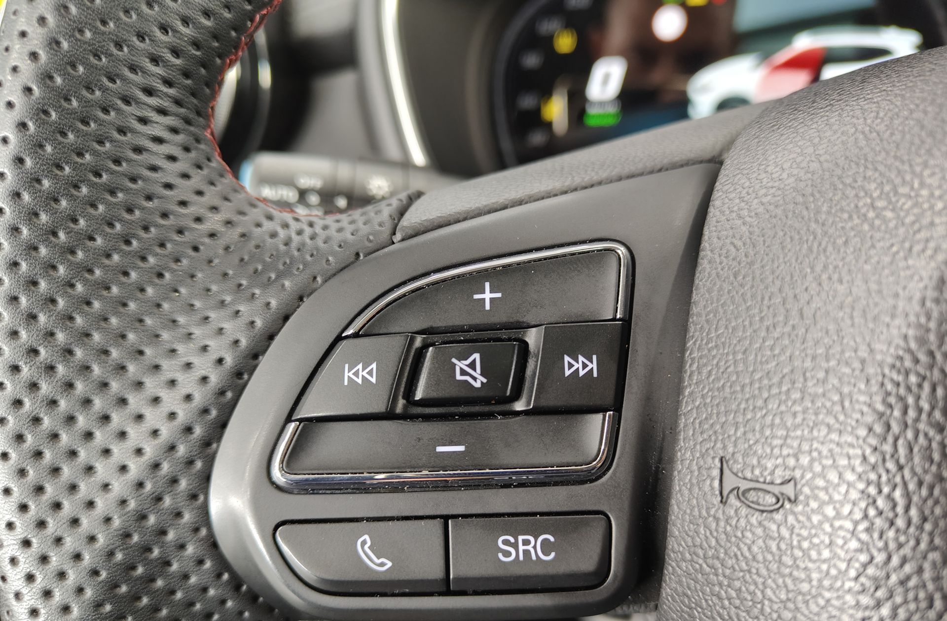 MG HS eHS 1.5 T-GDi PHEV Luxury - foto 28