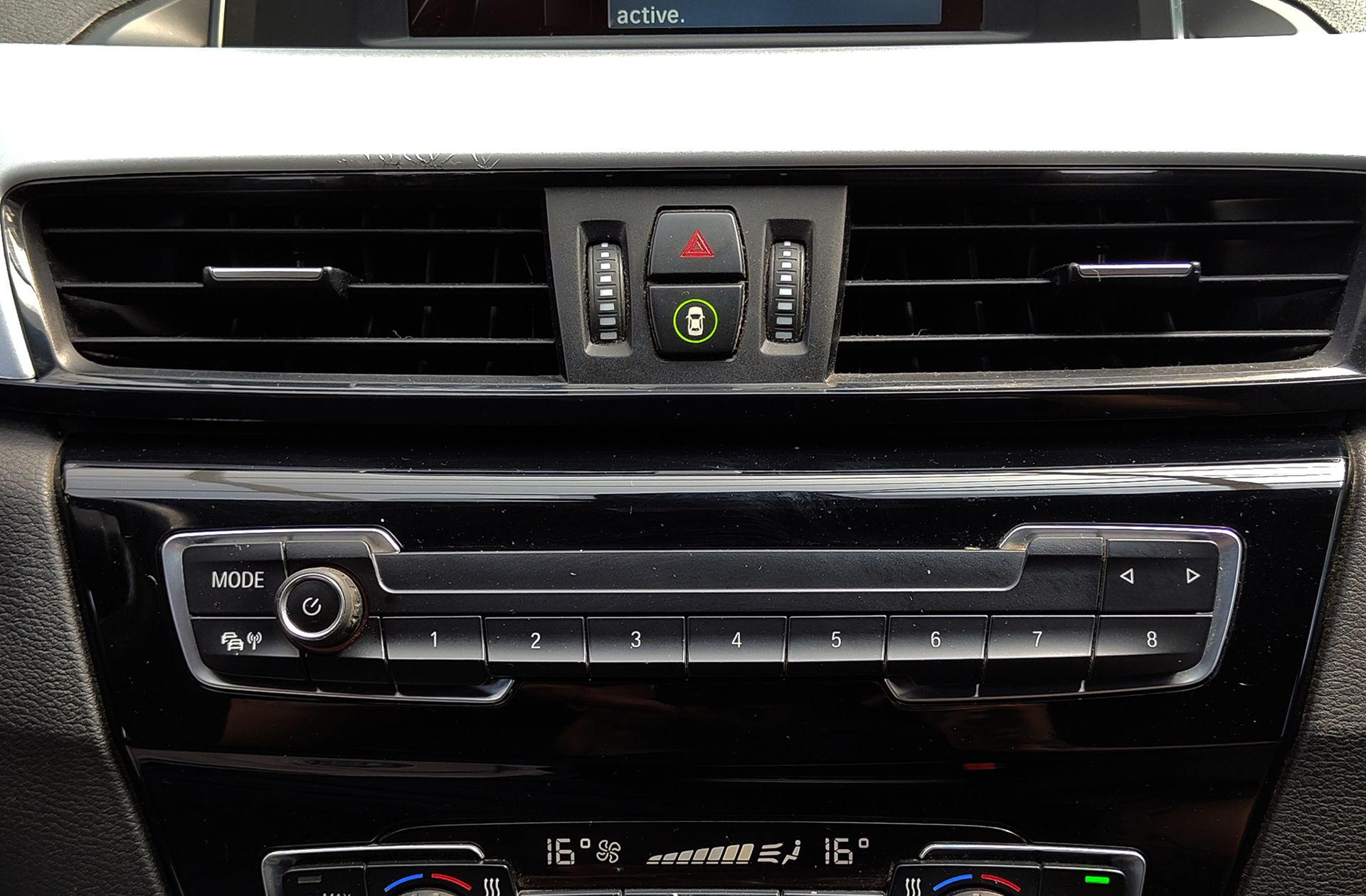 BMW X1 sDrive18d - foto 27